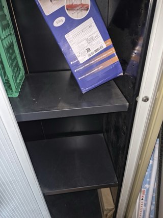Armario Metálico con Puertas Correderas