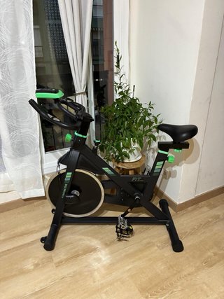 Bicicleta Indoor cecotec