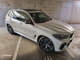 BMW X5 M50d