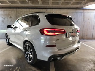 BMW X5 M50d
