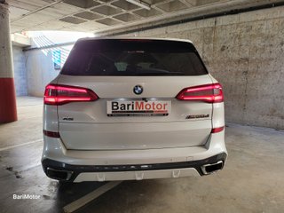 BMW X5 M50d