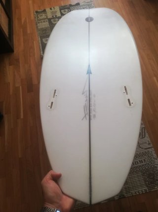 Tabla surf Pukas Flying Diamond 5'11