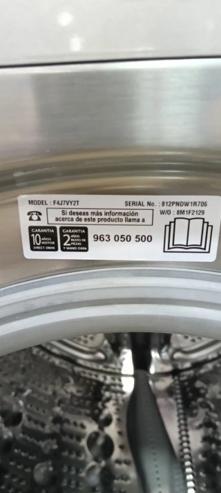 Lavadora LG 9 kg 1400 RPM +++