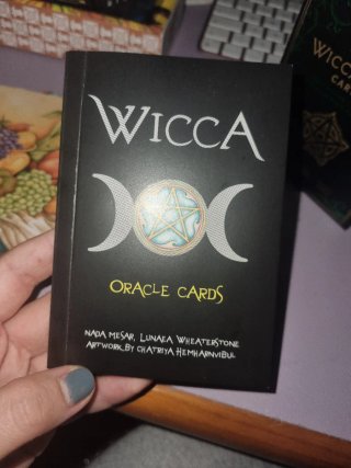 Cartas Oráculo Wicca (New Edition)