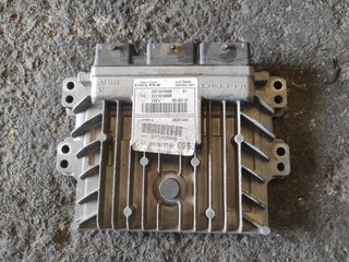 Centralita motor uce 237101990R Renault Kang y_858