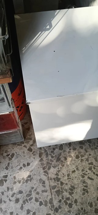 cajonera metálica con ruedas