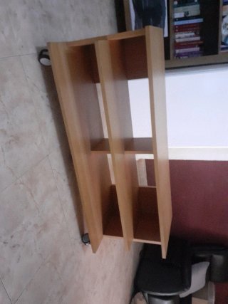 Mesa TV con ruedas