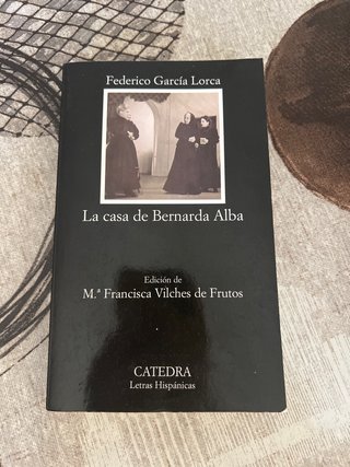 Libro “La casa de Bernarda Alba”