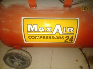 Compresor MAX AIR 24L