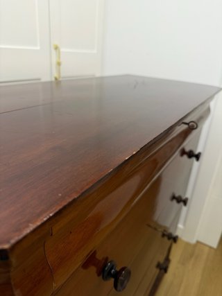 Cómoda Antigua de Caoba Estilo Francés