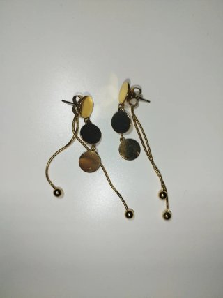 Pendientes de Cadena con Círculos Dorados