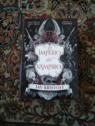 2 libros Jay Kristoff