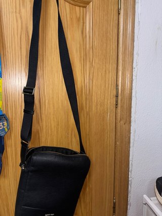 Bolso de hombre negro