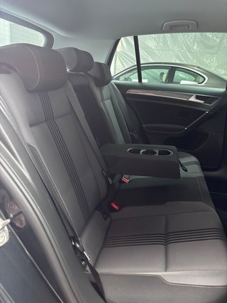 Volkswagen Golf 2.0tdi