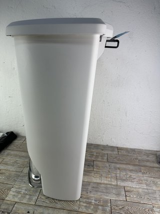 Cubo de basura