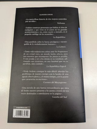 Tanta vida todavía - Viola Ardone