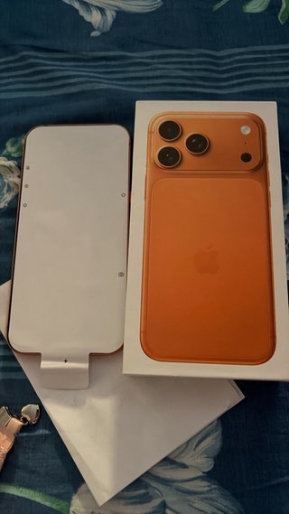 iPhone Naranja 17 pro max Nuevo en su Caja