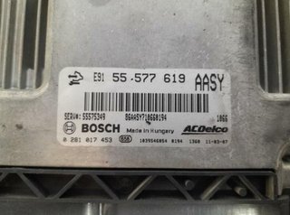 Opel 1123961 centralita 55577619 insignia berlina