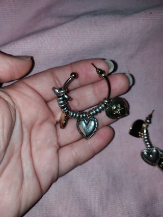 Pendientes Zara de Aros con Corazones