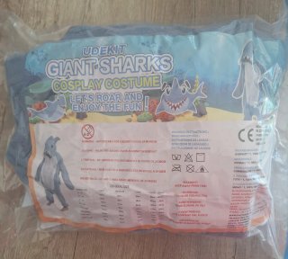 NUEVO A ESTRENAR Disfraz Tiburón UDEKIT para Niños