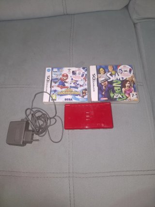 Nintendo DS Rossa + Giochi