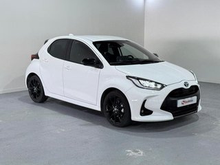 Toyota Yaris 120H Style 85 kW (116 CV)