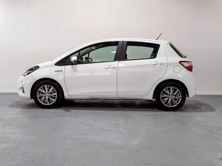Toyota Yaris 1.5 100H Active 74 kW (100 CV)