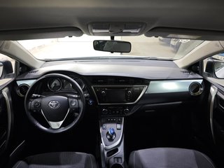 Toyota Auris Hybrid Active Touring Sports