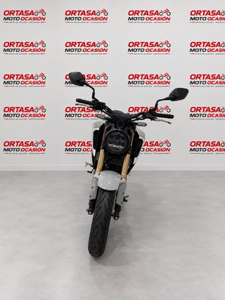 Honda CB 125R