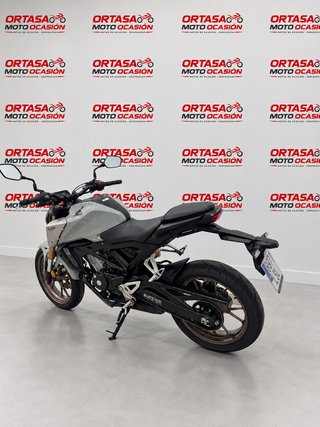 Honda CB 125R