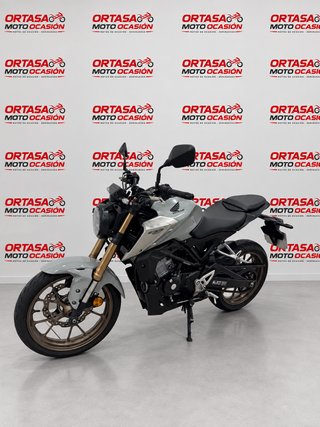 Honda CB 125R