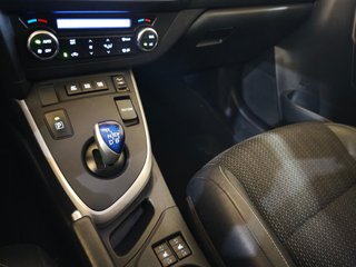 Toyota Auris Hybrid Advance Touring Sports