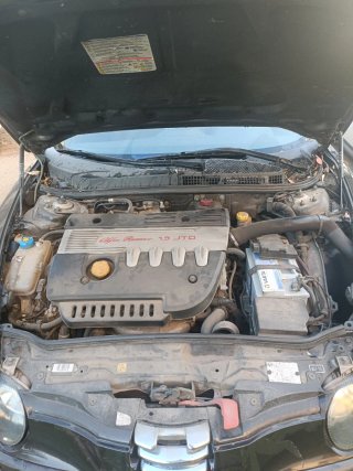 Alfa Romeo 147 2005