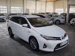 Toyota Auris Hybrid Advance Touring Sports