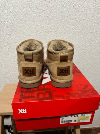Botines Xti pelo beige talla 37