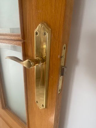 Puerta Roble Maciza con Cristal