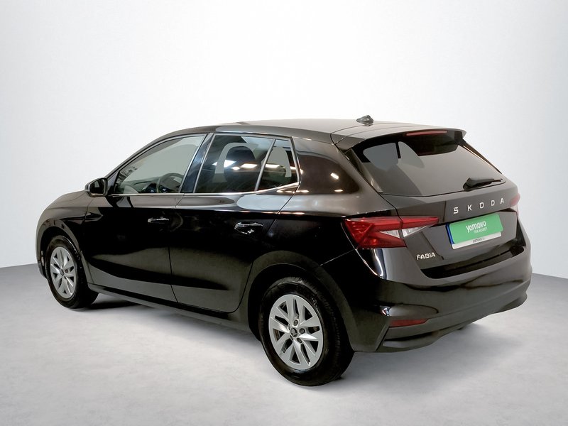 Škoda Fabia 1.0 TSI SELECTION 2025, foto 2