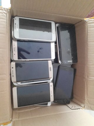 Lote 43 teléfonos Móviles Samsung, LG,nokia,iPhone