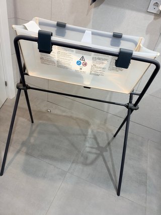 Bañera Stokke Flexi Bath con soporte y reductor