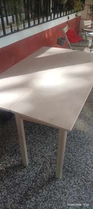 Mesa de comedor plegable de madera beige decape