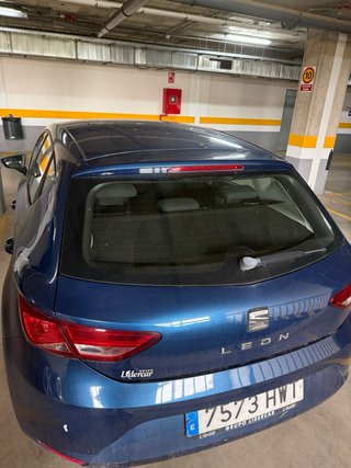 SEAT León 1.6 TDI 105 CV Reference · 5 puertas ·