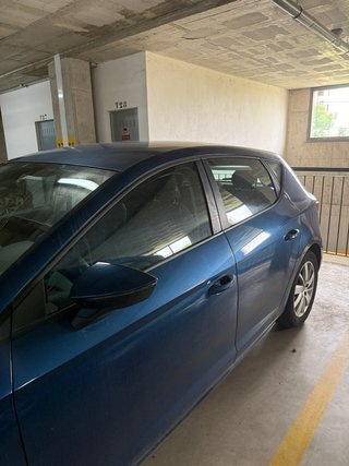 SEAT León 1.6 TDI 105 CV Reference · 5 puertas ·
