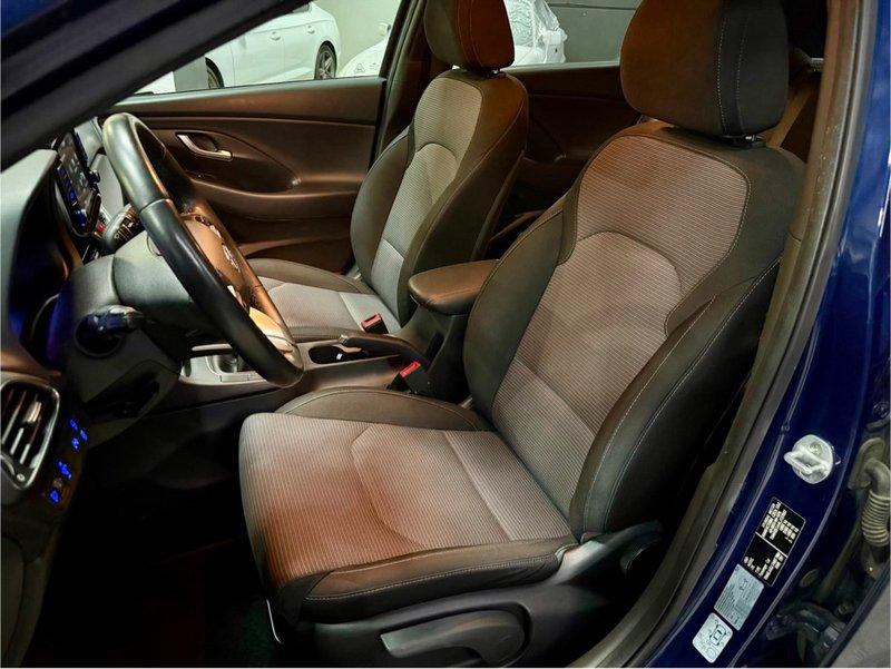 Hyundai i30 2020, foto 13
