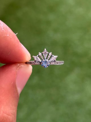 Anillo Pandora Tiara Cristal Azul Talla 52