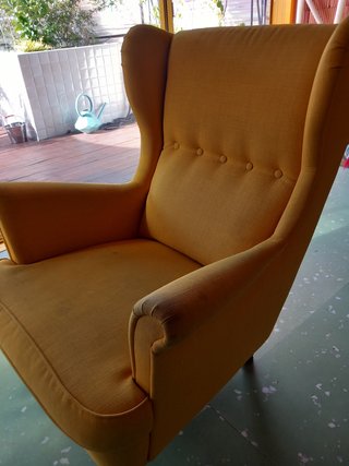 Sillón Orejero IKEA Amarillo