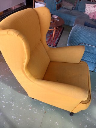 Sillón Orejero IKEA Amarillo