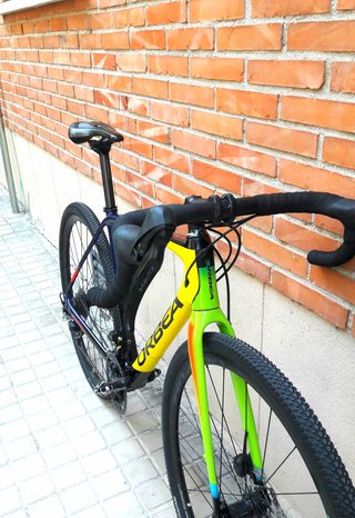 GRAVEL ORBEA TERRA CARBONO. Talla SM (1.67-1.75)