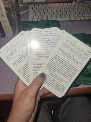 Cartas Wiccapedia: 100 Hechizos y Rituales