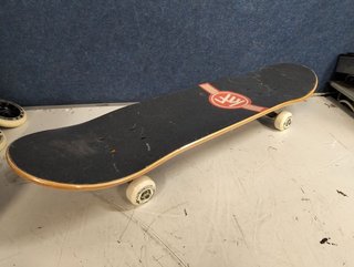 Skateboard Adulto KRF The New Urban Concept