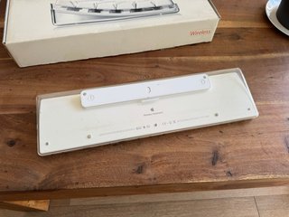 Teclado Apple A1016 Wireless Blanco